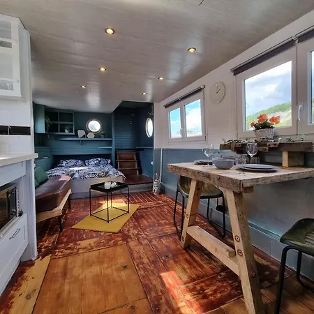 Πλωτό κατάλυμα Houseboat Meuse