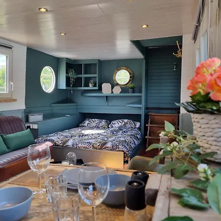 Botel Houseboat Meuse Vireux-Wallerand